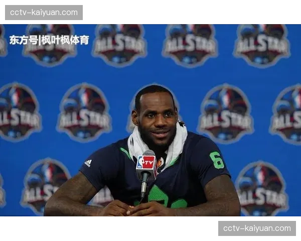 费柴德今年在勇士队没有太多发挥空间，5月底因滑垒导致右手小指受伤，缺阵逾2周