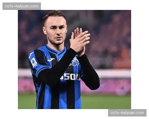 库普梅纳斯经纪人赴尤文谈判，转会事宜推进中